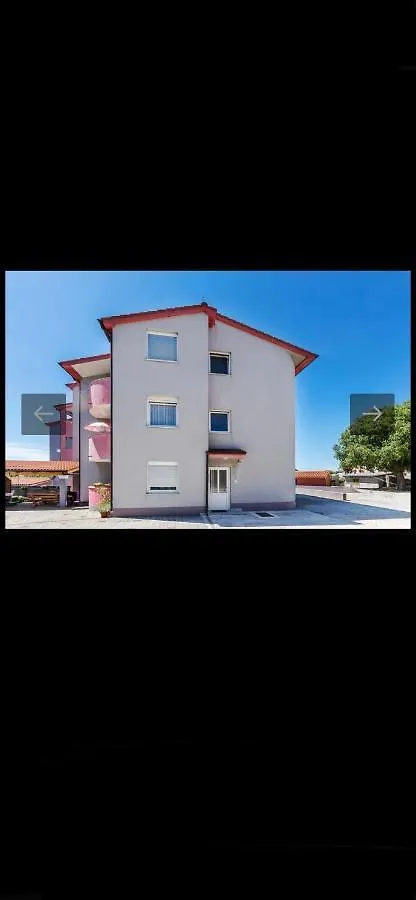 Holiday Getaway Full Apartment Pula