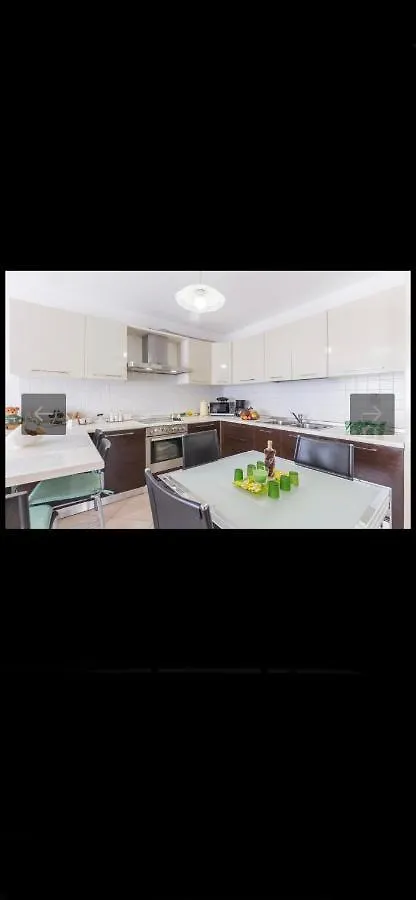 Holiday Getaway Full Apartment Pula 0*,  Croatia