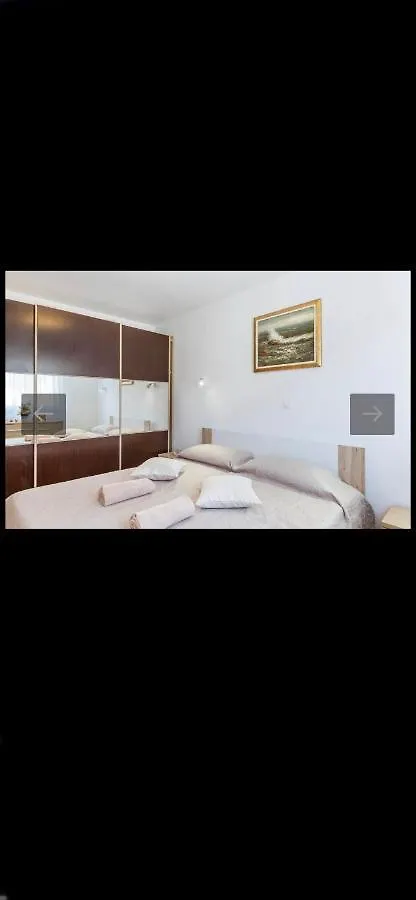 Holiday Getaway Full Apartment Pula 0*,