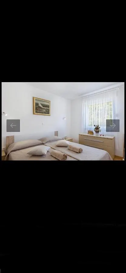 Holiday Getaway Full Apartment Pula Croatia